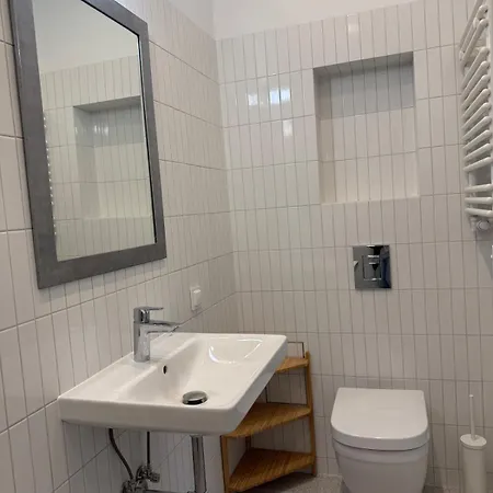 Apartment Bright - 2min From The Zoppot